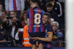 西甲对决：阿拉维斯主场迎战塞维利亚，谁能扭转颓势？